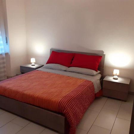 Apartament La Casa Di Luca Asti Zewnętrze zdjęcie