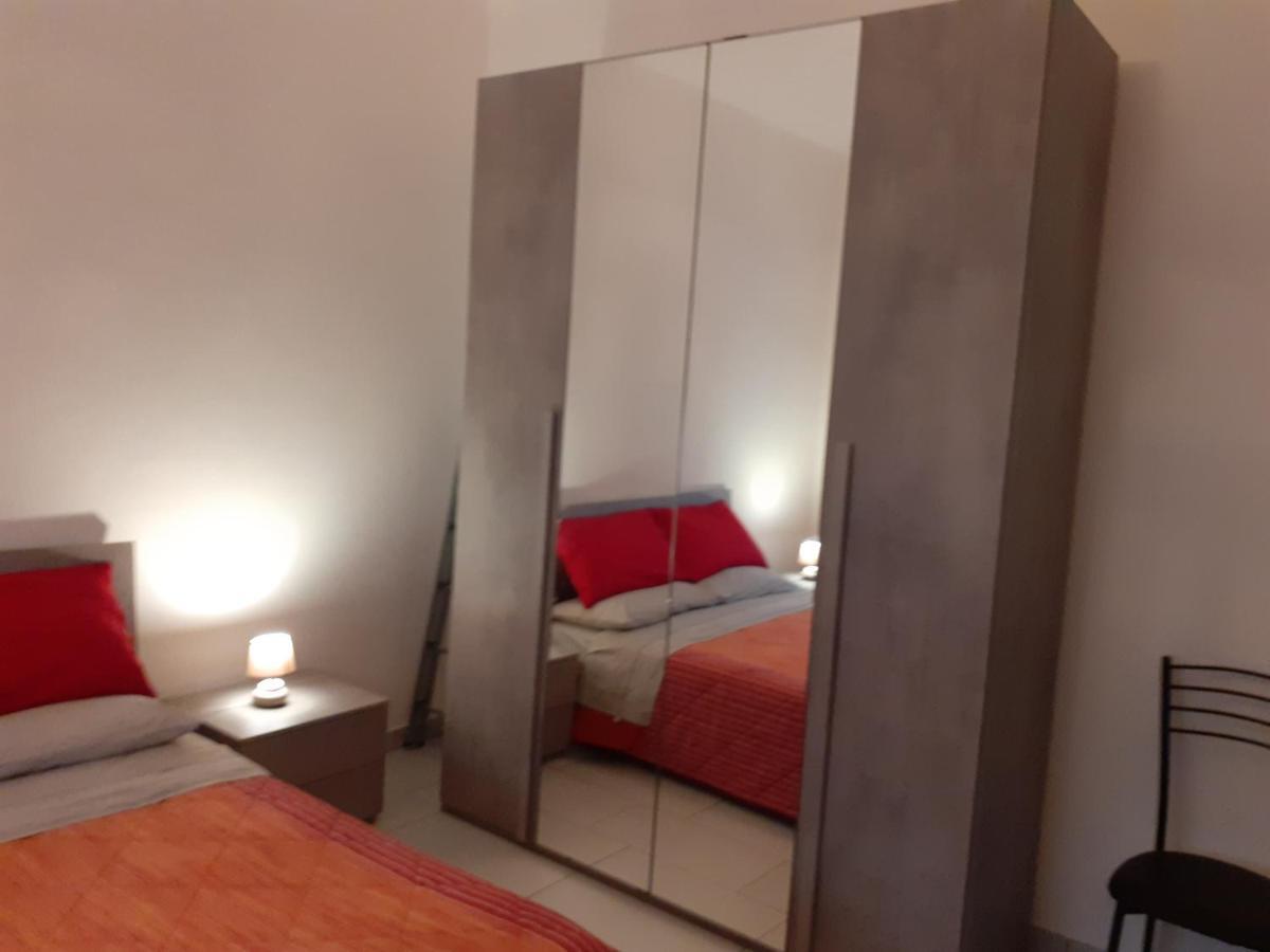 Apartament La Casa Di Luca Asti Zewnętrze zdjęcie