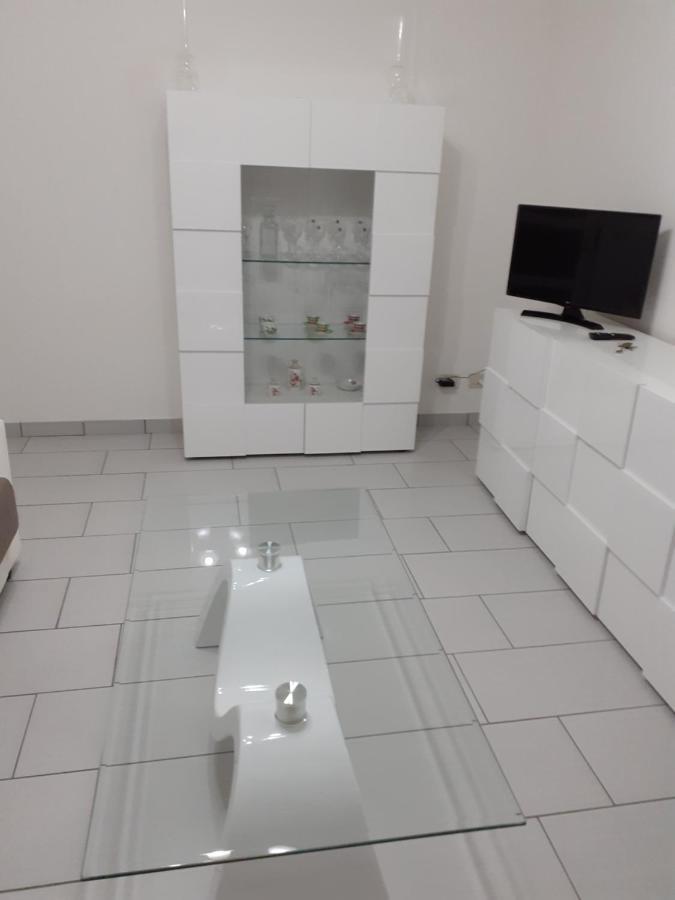Apartament La Casa Di Luca Asti Zewnętrze zdjęcie